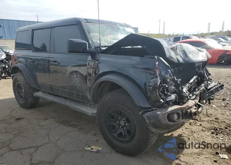 2024 Ford Bronco Black Diamond z USA, uszkodzony, nr VIN 1FMDE1BH0RLB22666